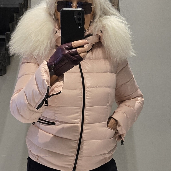 Moncler Pink vintage Puffer Jacket with Fur Hood - Picture 13 of 14